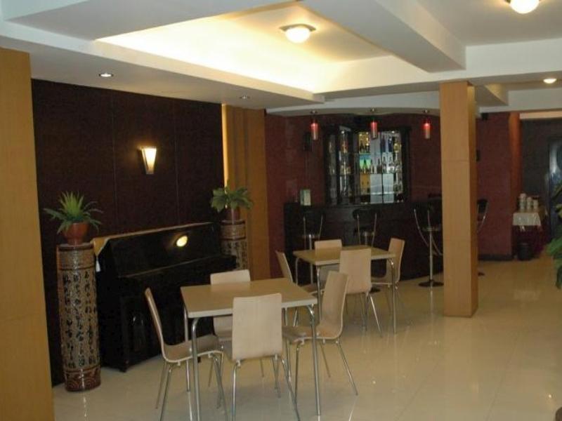 Hotel Bontocinde マカッサル エクステリア 写真
